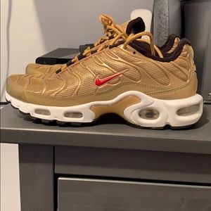 Women’s Nike Air Max Plus